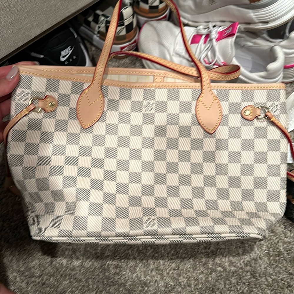 Louis Vuitton purse with coin purse